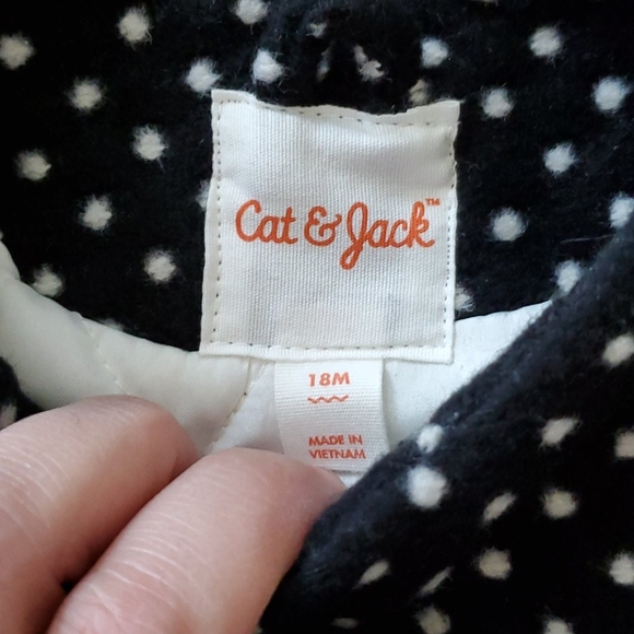 Baby coat 18mos - Picture 4 of 6